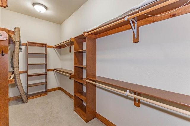 26650 W 100th Place, Olathe, KS 66061