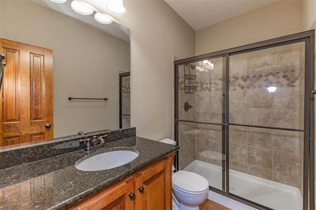 26650 W 100th Place, Olathe, KS 66061