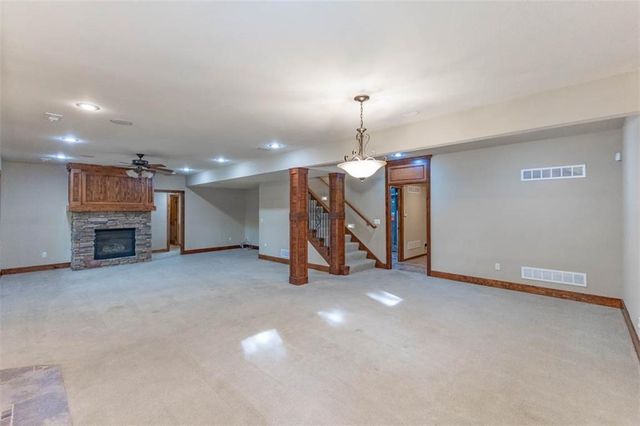 26650 W 100th Place, Olathe, KS 66061