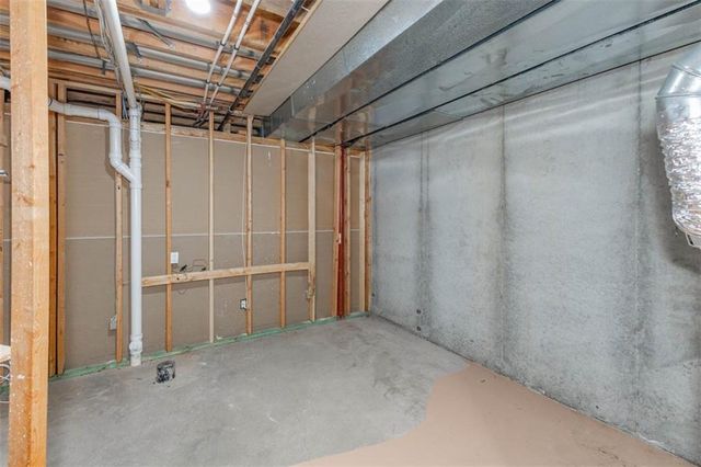 26650 W 100th Place, Olathe, KS 66061