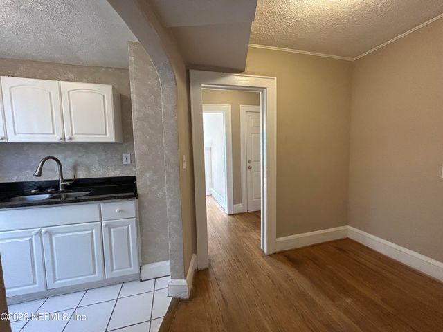 2619 COLLEGE Street 2, Jacksonville, FL 32204