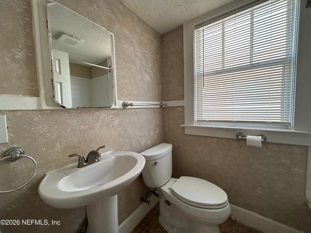 2619 COLLEGE Street 2, Jacksonville, FL 32204