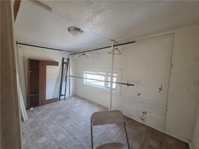 329 S Center Street, Gardner, KS 66030