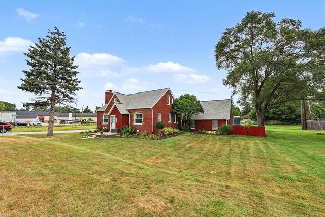 35746 Utica Road, Clinton Twp, MI 48035