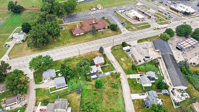 35746 Utica Road, Clinton Twp, MI 48035