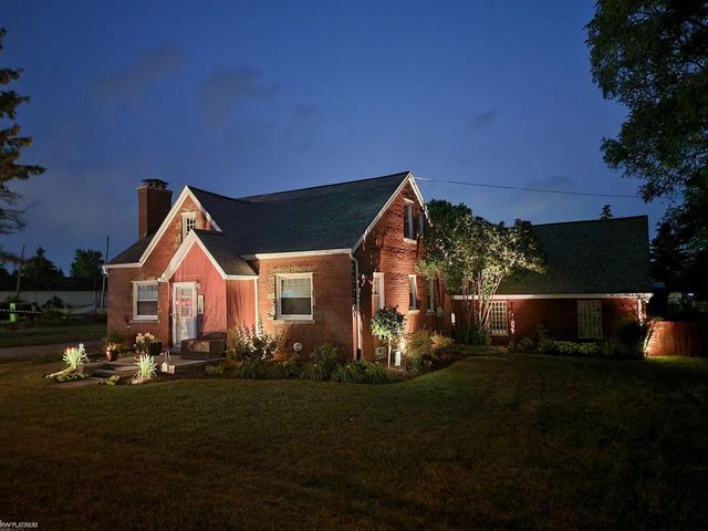 35746 Utica Road, Clinton Twp, MI 48035