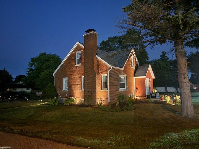 35746 Utica Road, Clinton Twp, MI 48035