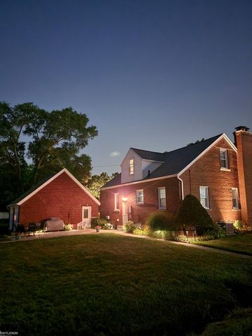 35746 Utica Road, Clinton Twp, MI 48035