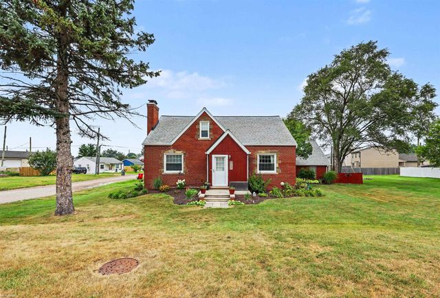 35746 Utica Road, Clinton Twp, MI 48035