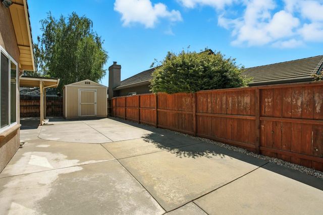 906 Ranch Rd, Galt, CA 95632