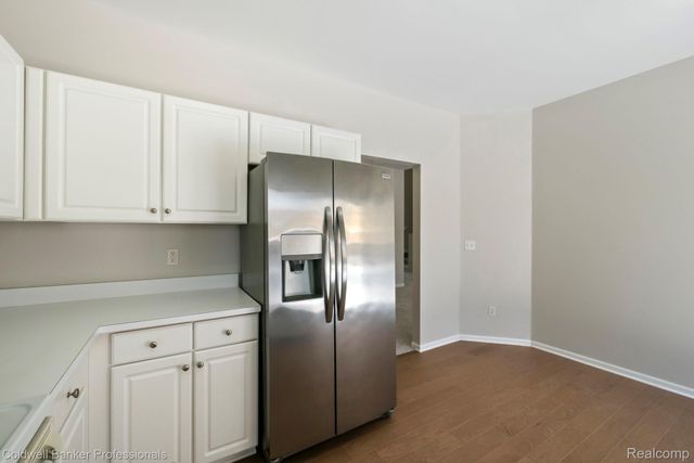 38178 Saratoga Circle, Farmington Hills, MI 48331