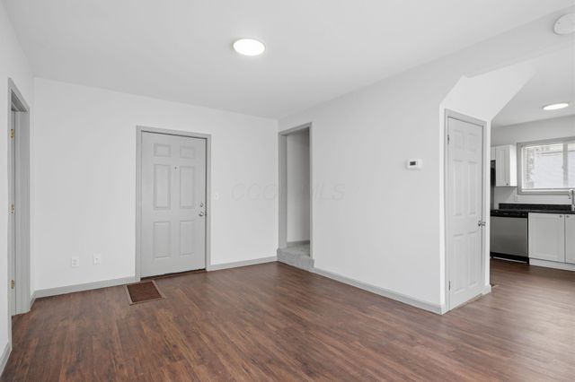 1547 Safford Avenue, Columbus, OH 43223