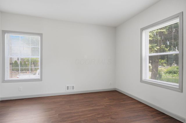 1547 Safford Avenue, Columbus, OH 43223