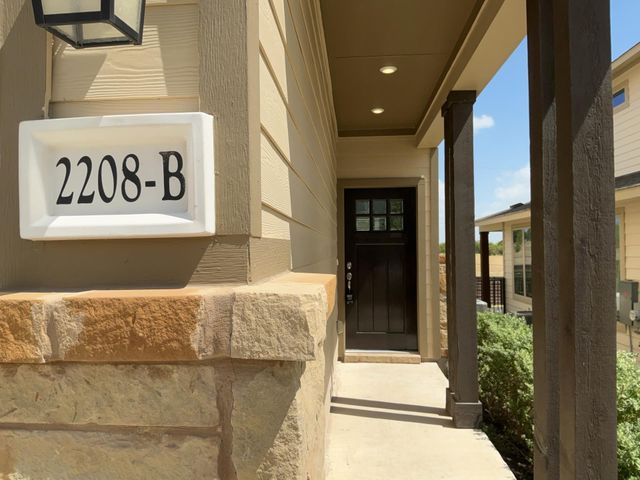 2208 Cornfield DR B, Pflugerville, TX 78660