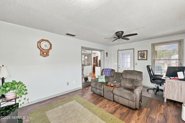 1476 PAWNEE Street, Orange Park, FL 32065