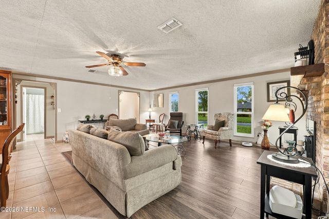 1476 PAWNEE Street, Orange Park, FL 32065
