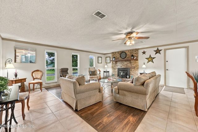1476 PAWNEE Street, Orange Park, FL 32065