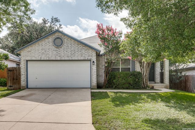9550 Bare Back Trail, San Antonio, TX 78250