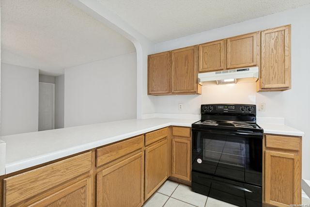 9550 Bare Back Trail, San Antonio, TX 78250