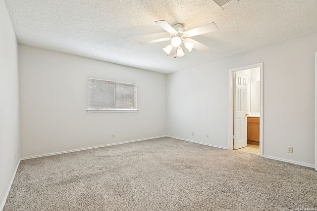 9550 Bare Back Trail, San Antonio, TX 78250