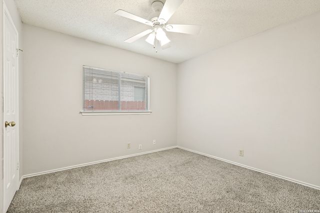 9550 Bare Back Trail, San Antonio, TX 78250