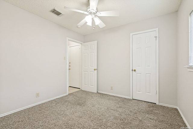 9550 Bare Back Trail, San Antonio, TX 78250