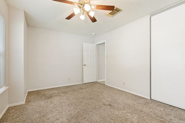 9550 Bare Back Trail, San Antonio, TX 78250