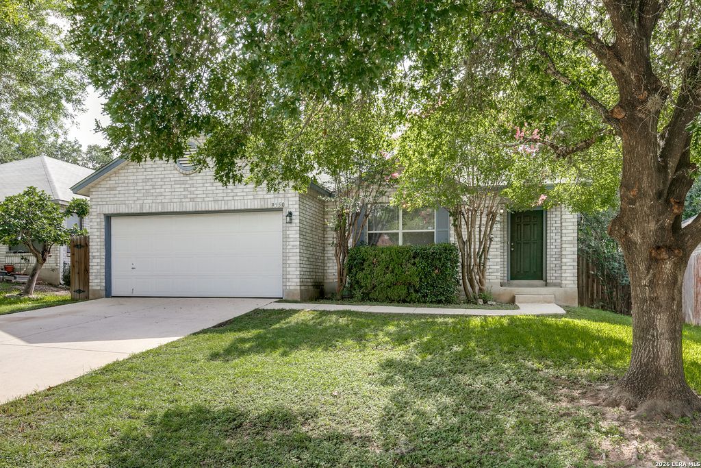 9550 Bare Back Trail, San Antonio, TX 78250