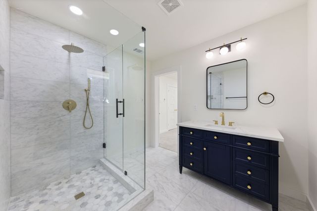 6415 Axton Lane, Dallas, TX 75214