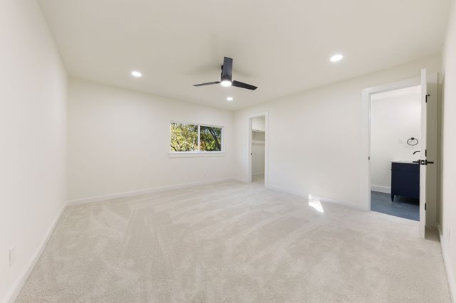 6415 Axton Lane, Dallas, TX 75214