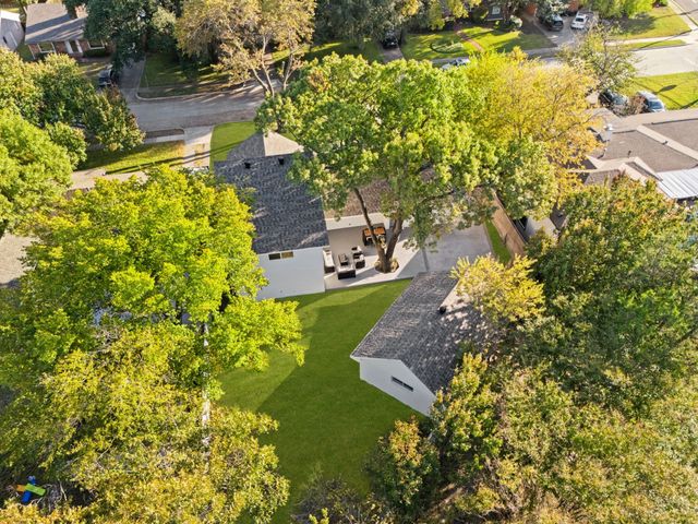 6415 Axton Lane, Dallas, TX 75214