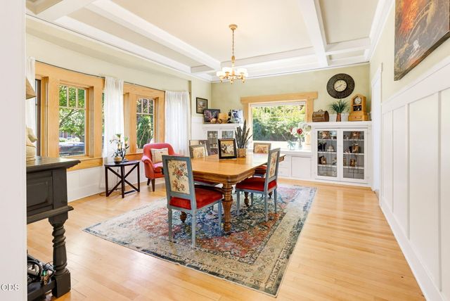 19 Geneva Street, Medford, OR 97504