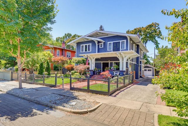 19 Geneva Street, Medford, OR 97504