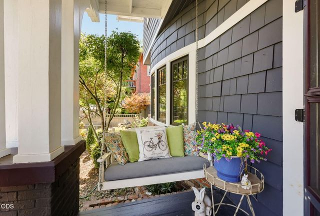 19 Geneva Street, Medford, OR 97504