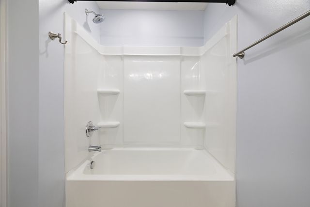 412 Moshe Mualem Pl, La Vergne, TN 37086