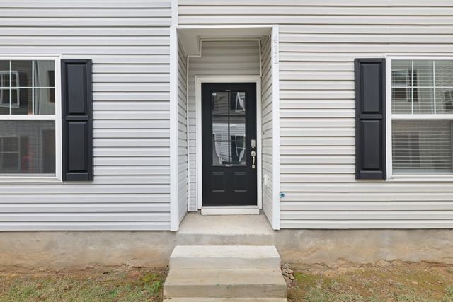 412 Moshe Mualem Pl, La Vergne, TN 37086