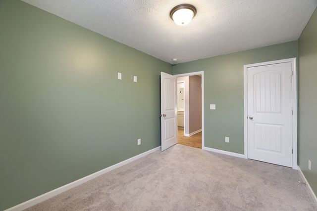 412 Moshe Mualem Pl, La Vergne, TN 37086