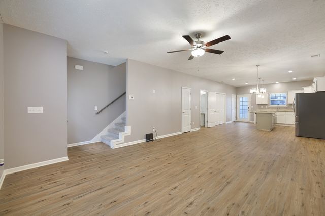 412 Moshe Mualem Pl, La Vergne, TN 37086