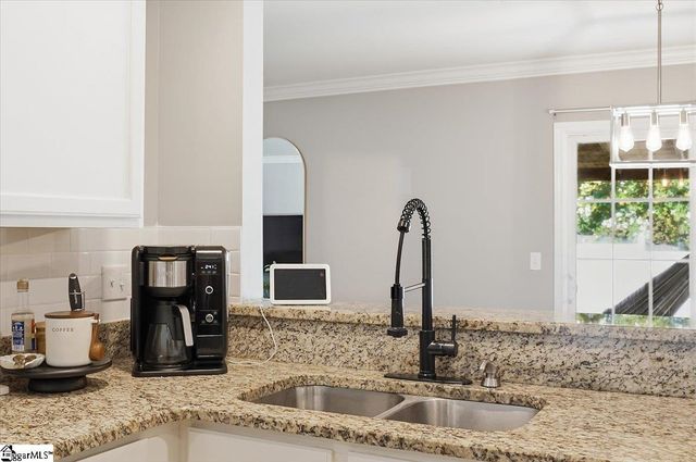 503 Laurel Meadows Parkway, Greenville, SC 29607