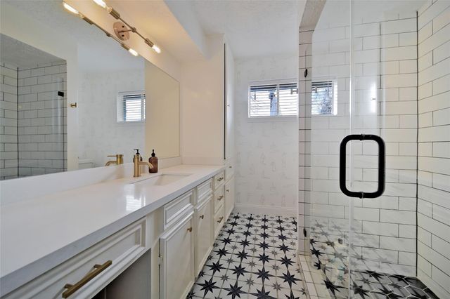 323 Gentilly Drive, Katy, TX 77450