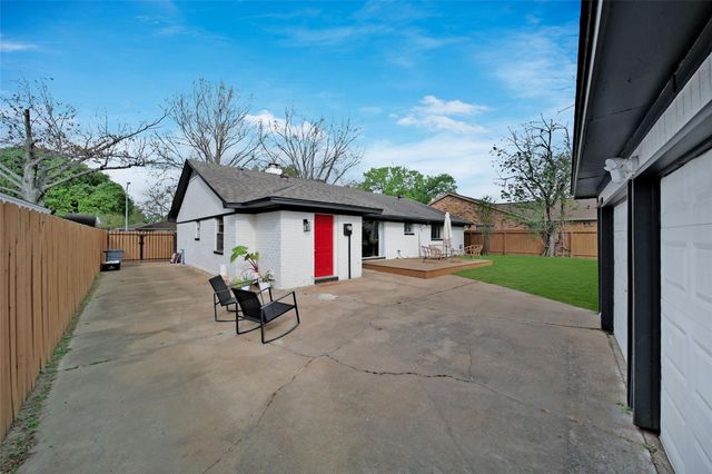 323 Gentilly Drive, Katy, TX 77450