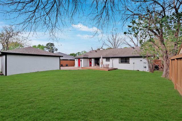 323 Gentilly Drive, Katy, TX 77450