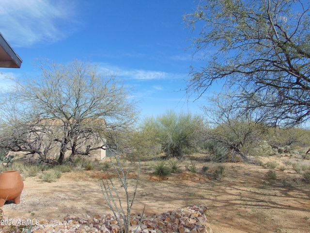 7530 W Bucking Horse Road, Sahuarita, AZ 85629