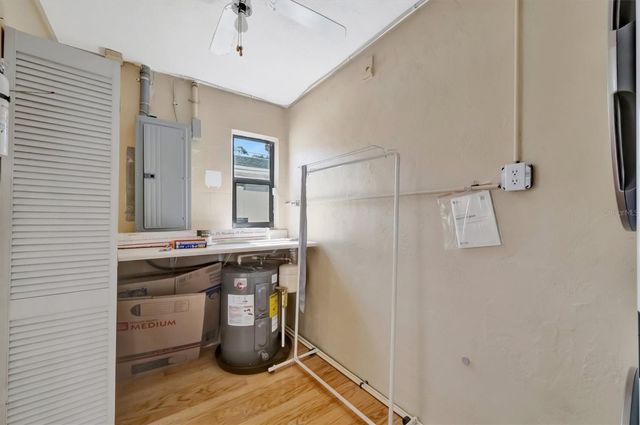 5630 13TH AVENUE N, St Petersburg, FL 33710