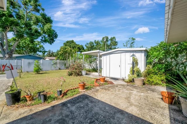 5630 13TH AVENUE N, St Petersburg, FL 33710