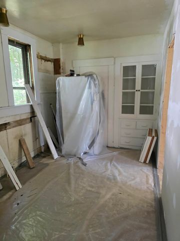 33 Oak Street, Brattleboro, VT 05301