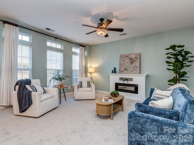 5922 Union Pacific Avenue, Charlotte, NC 28210