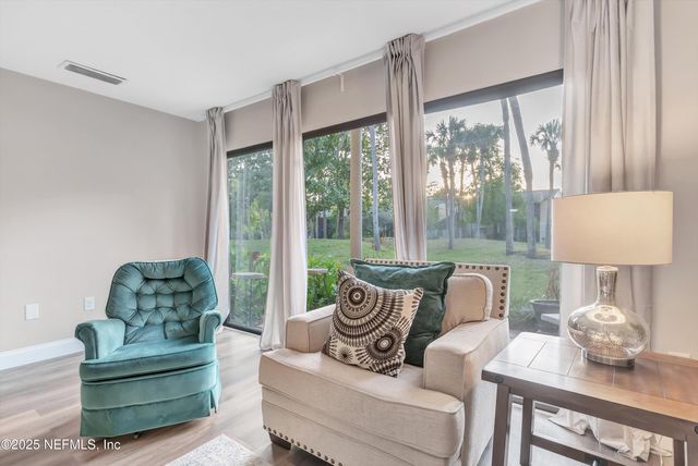 7908 LOS ROBLES Court, 7908, Jacksonville, FL 32256