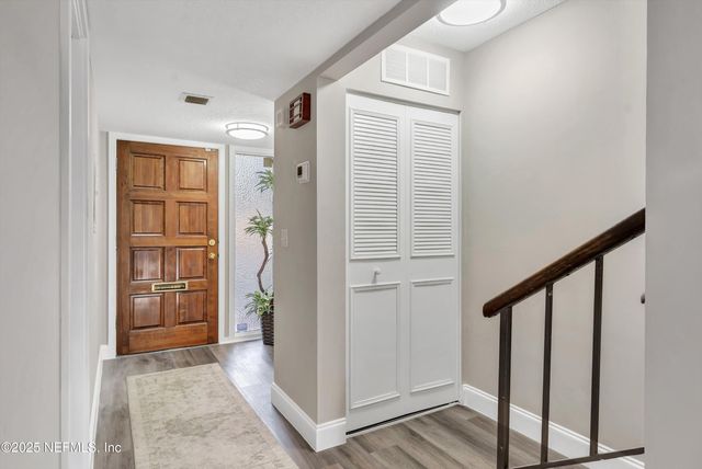 7908 LOS ROBLES Court, 7908, Jacksonville, FL 32256