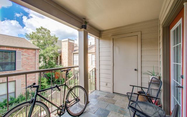 1201 Mcduffie Street 206, Houston, TX 77019